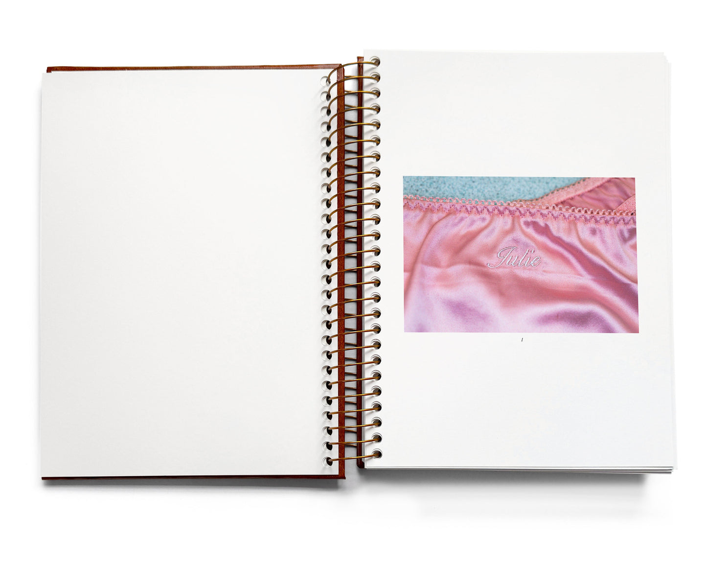 NADIA LEE COHEN / MARTIN PARR - JULIE BULLARD