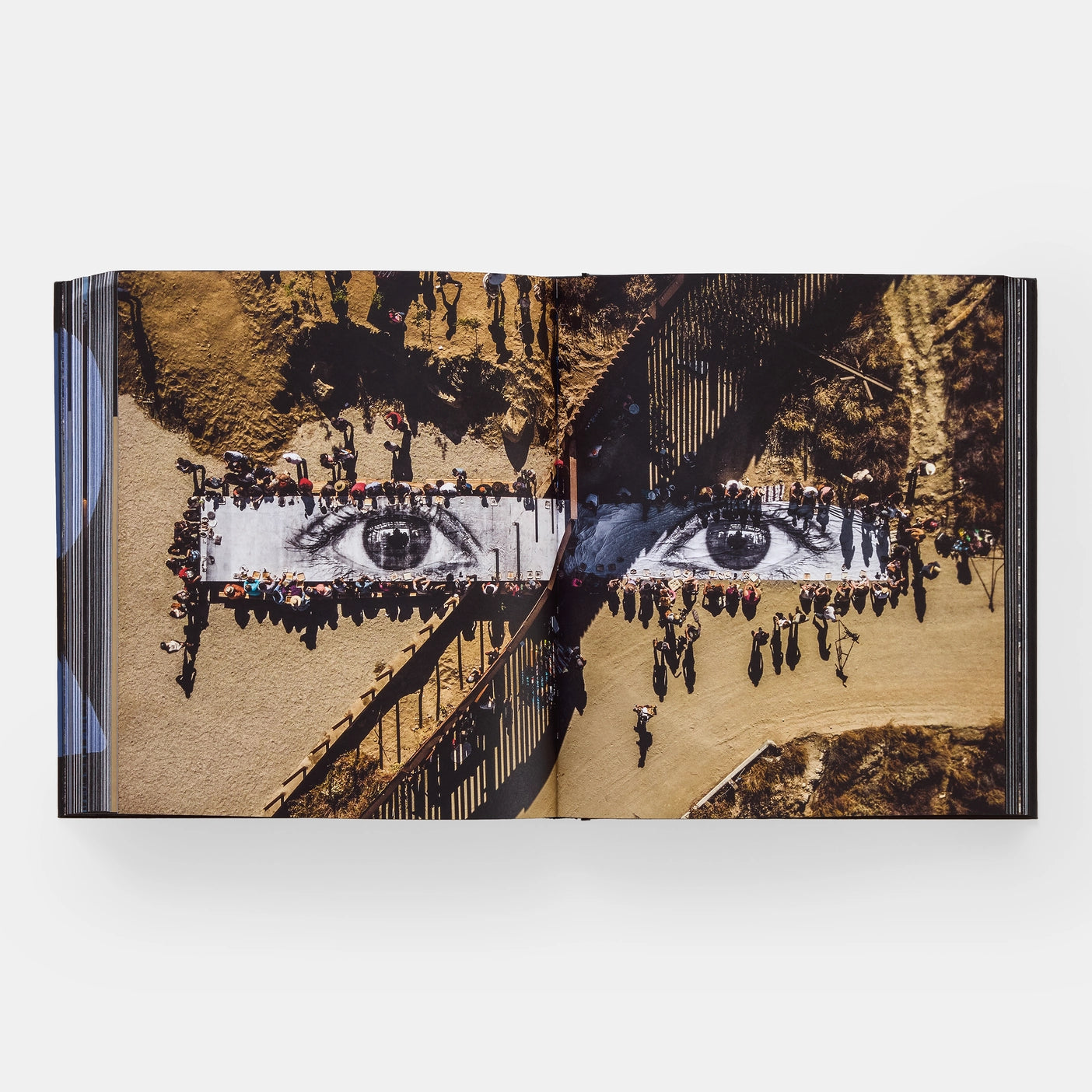 JR: KANN KUNST DIE WELT VERÄNDERN?