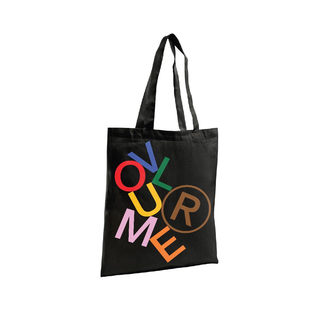 SCHWARZE TOTE-TASCHE „VOLUME-R“