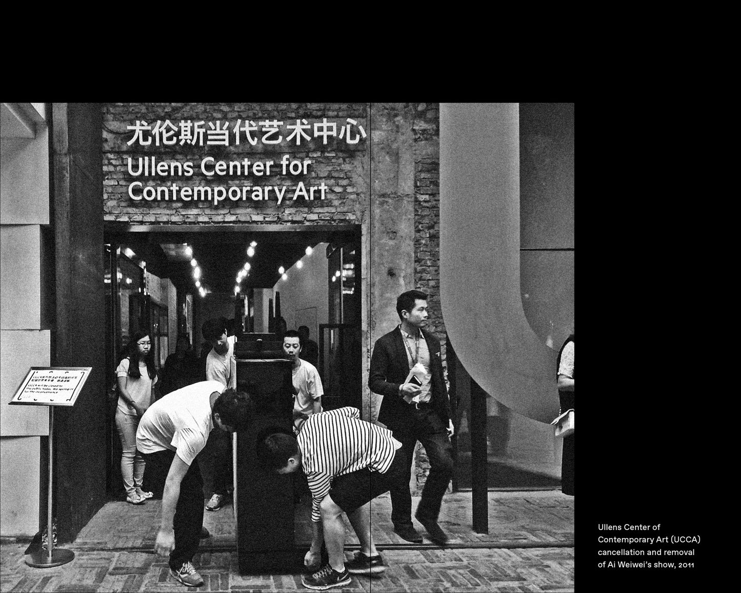 Ai  WEIWEI -  ON  CENSORSHIP