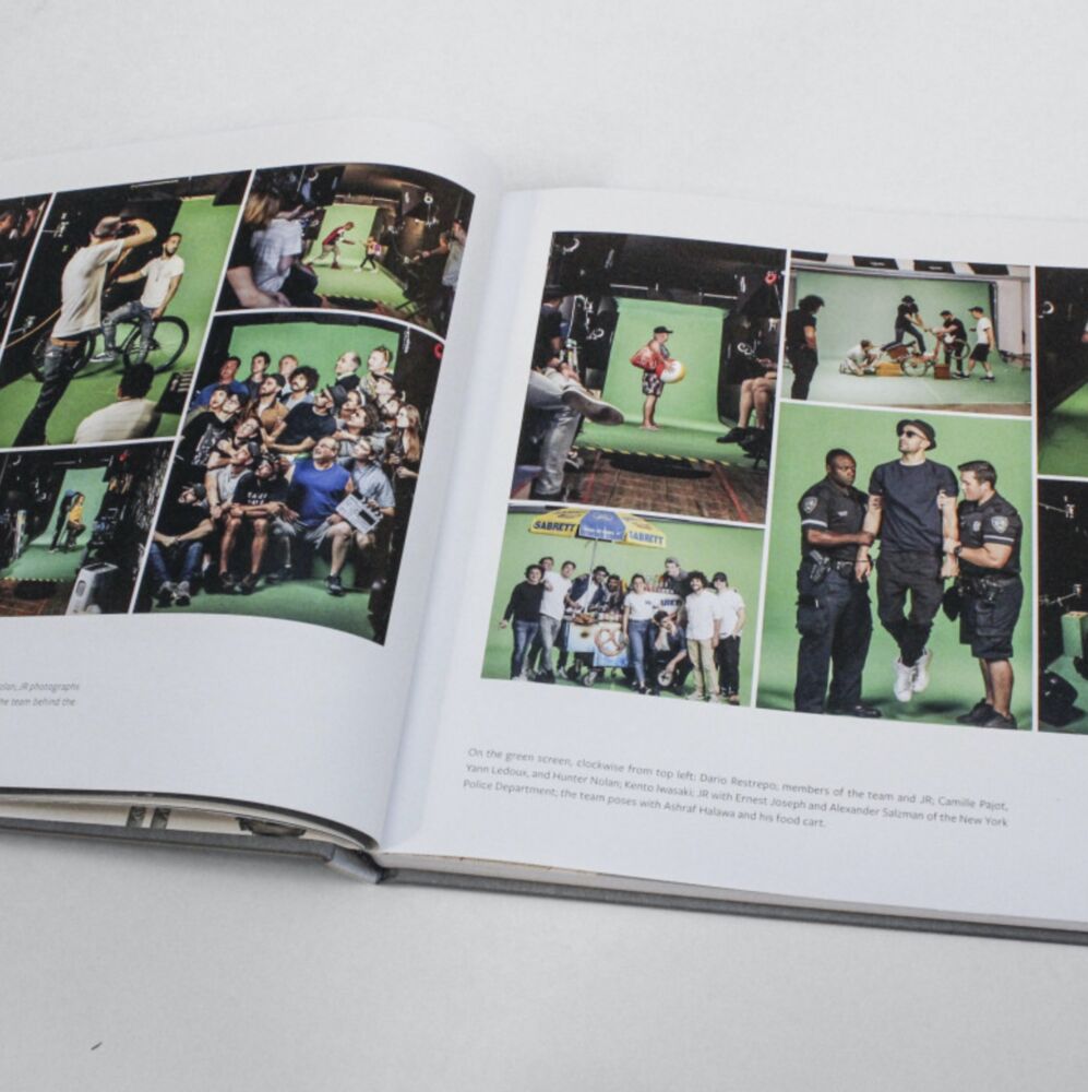 JR – THE  CHRONICLES  OF NEW YORK CITY -